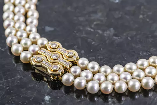 Three-row Pearl Necklace massive jewelry clasp with 23 Diamonds yellow gold photo 10