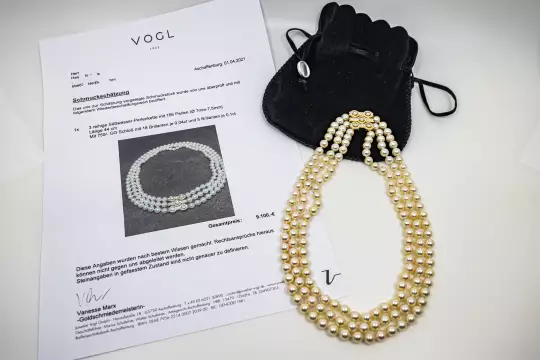 Three-row Pearl Necklace massive jewelry clasp with 23 Diamonds yellow gold photo 3