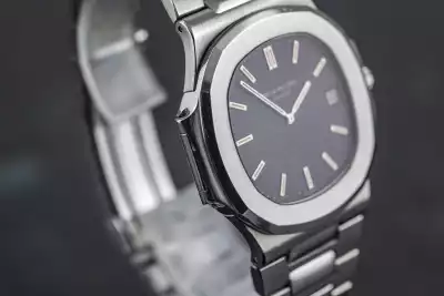 Patek Philippe Vintage Jumbo Nautilus 3700/1 Type 7 Serif Corkbox and PP Service photo 7