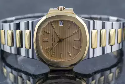 Patek Philippe Gents Nautilus 3800/1JA Automatic Cal. 335SC Steel and Gold photo 2