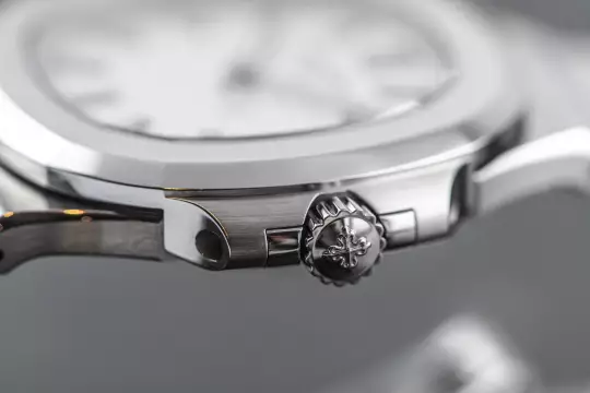 Patek Philippe Nautilus 5711 white dial Full Set 2019 calibre 26-330 photo 11