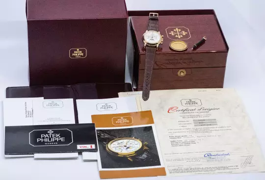 Patek Philippe Perpetual Calendar Chronograph 3970 3. Series Full Set photo 22