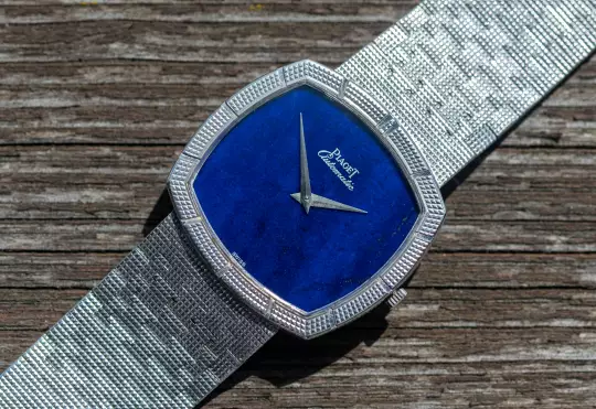 Piaget TV Screen Clous De Paris very rare 12427 A 4 Lapis Lazuli dial white gold photo 7