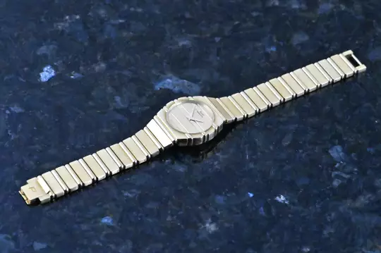 Piaget very rare Vintage Polo 761 C 701 Quartz Yellowgold photo 4