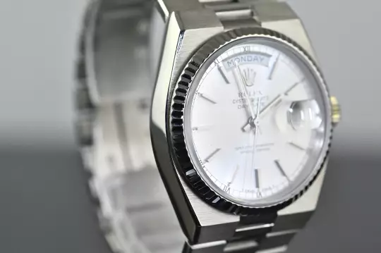 Rolex very rare Day-Date Oysterquartz 19019 white gold Collectors Full Set photo 13