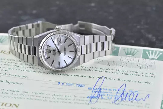 Rolex very rare Day-Date Oysterquartz 19019 white gold Collectors Full Set photo 15