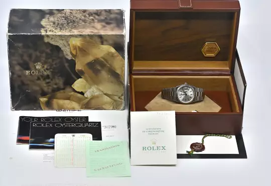 Rolex very rare Day-Date Oysterquartz 19019 white gold Collectors Full Set photo 3