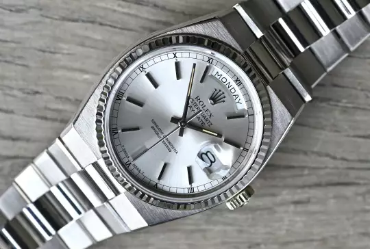 Rolex very rare Day-Date Oysterquartz 19019 white gold Collectors Full Set photo 4