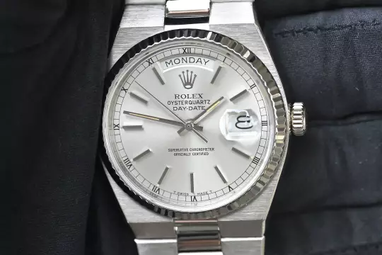 Rolex very rare Day-Date Oysterquartz 19019 white gold Collectors Full Set photo 8