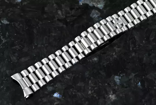 Rolex President Bracelet Day-Date 2 for the Ref. 218239 white gold 22 links photo 3