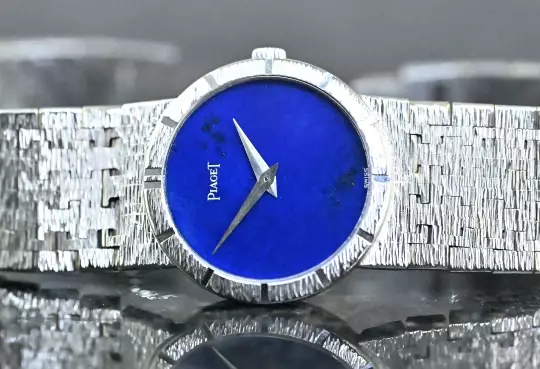 Piaget rare Vintage Dress Watch 9701 A 6 Lapislazuli dial white gold photo 2
