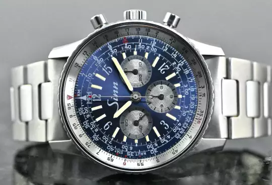 Sinn very rare Vintage Navigation Chronograph 903 blue & purple dial Titanum photo 3