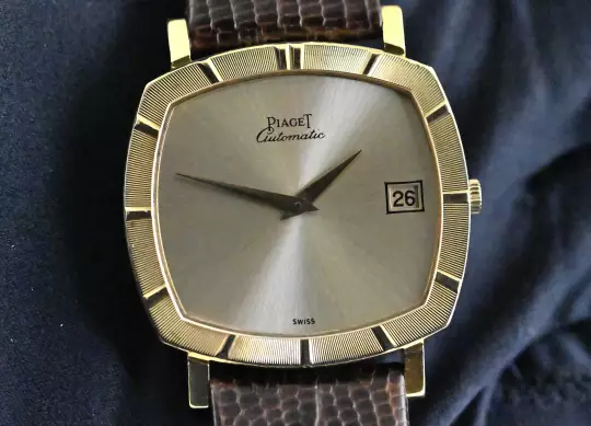 Piaget rare Vintage TV Screen Date 13423 Automatic yellow gold photo 1