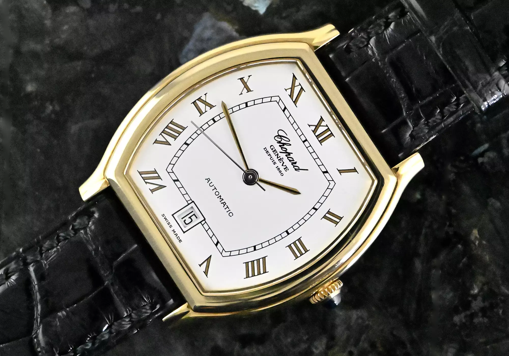 Chopard Tonneau 2247 Date Automatic yellow gold Full Set 2002