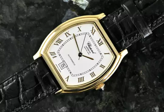 Chopard Tonneau 2247 Date Automatic yellow gold Full Set 2002 photo 13