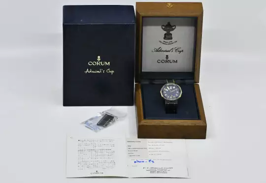 Corum rare Admiral's Cup 99.810.31 V-52 blue Steel & Gold Full Set 1993 photo 3
