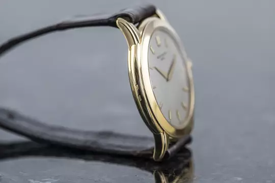 Patek Philippe Calatrava 5032 yellow gold double sealed Patek Service May 2026 photo 18
