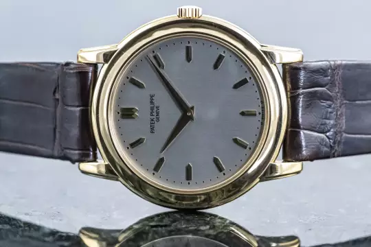 Patek Philippe Calatrava 5032 yellow gold double sealed Patek Service May 2026 photo 6