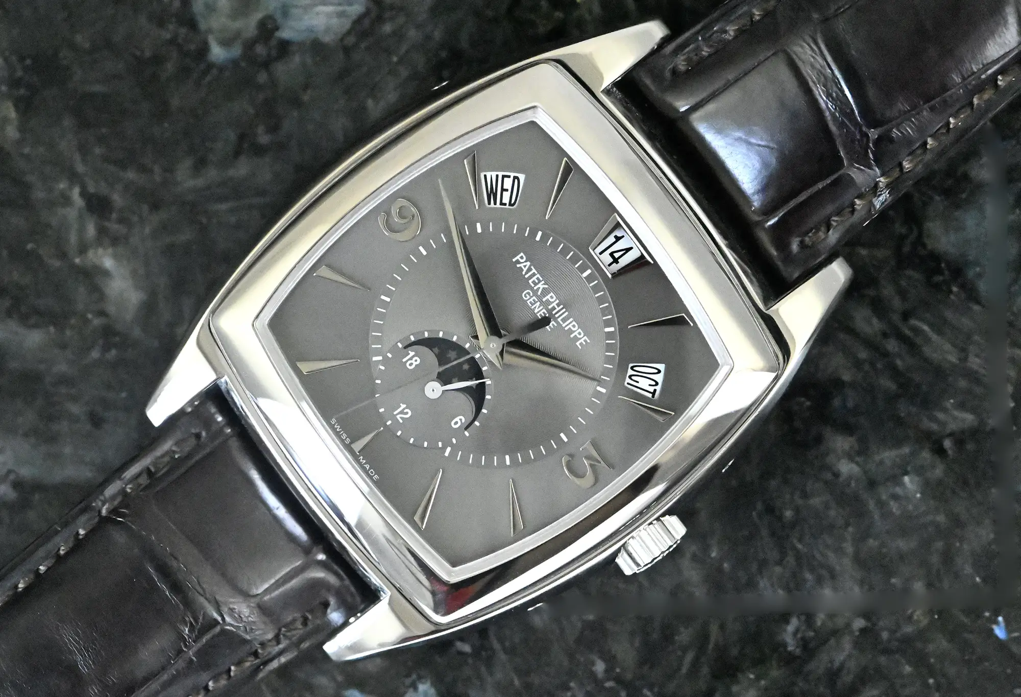 Patek Philippe Gondolo Calendario 5135 Annual Calendar white gold Full Set