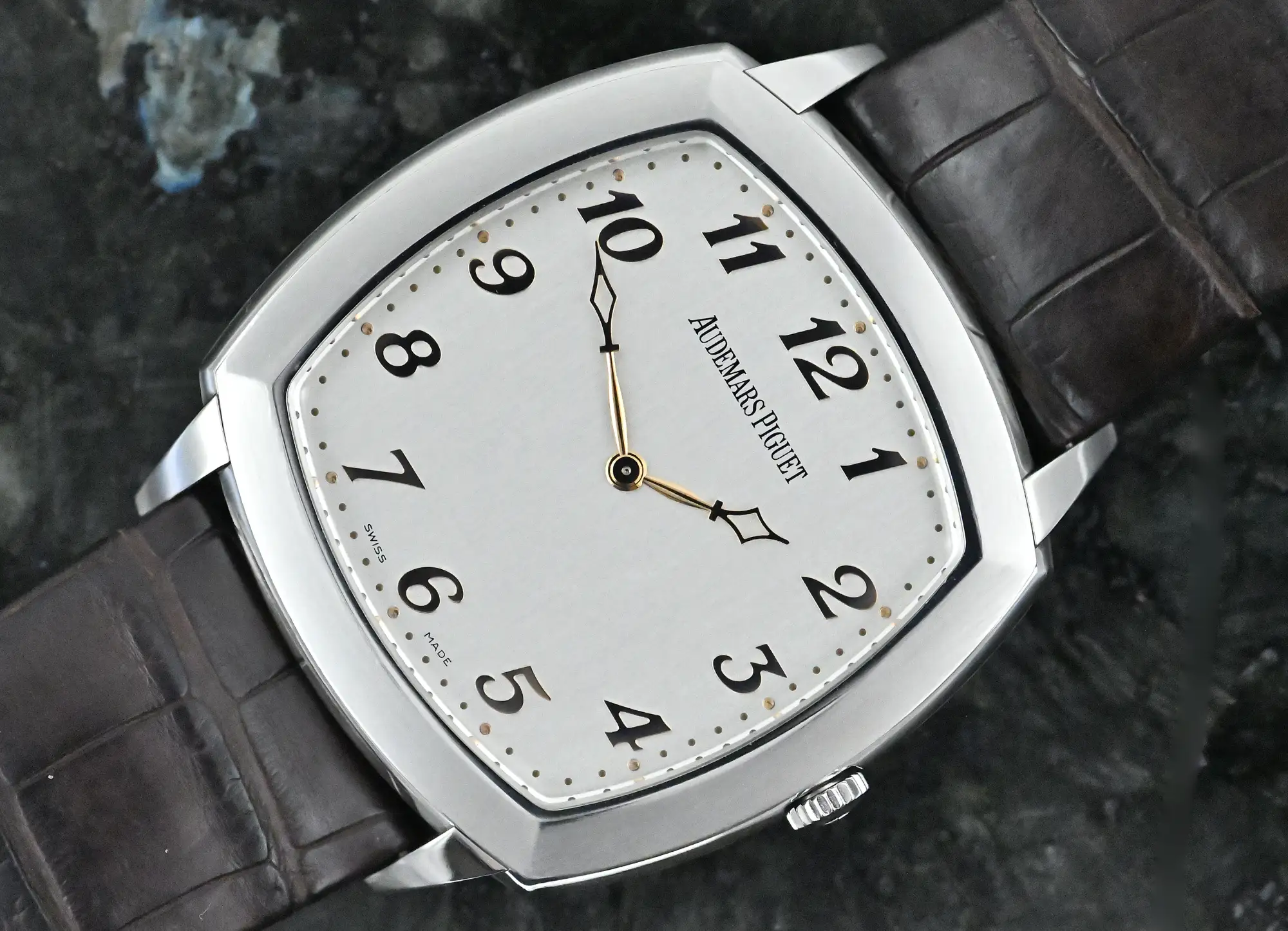Audemars Piguet Tradition 15160 platinum automatic caliber 2120 with Extract